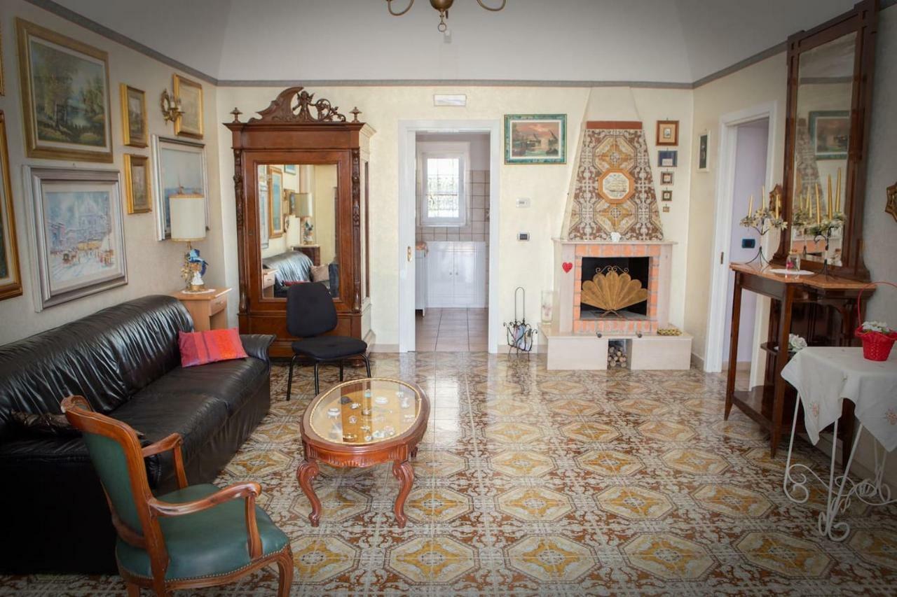 Villa Anna Bari Exterior photo